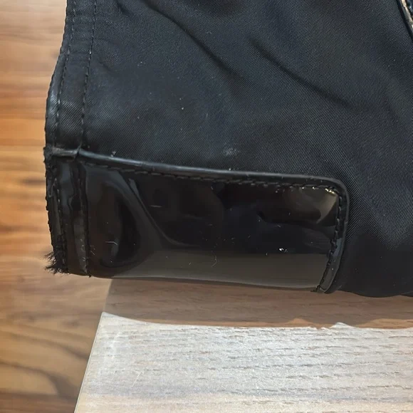 Tory Burch Tote Bag - Picture 4 of 12